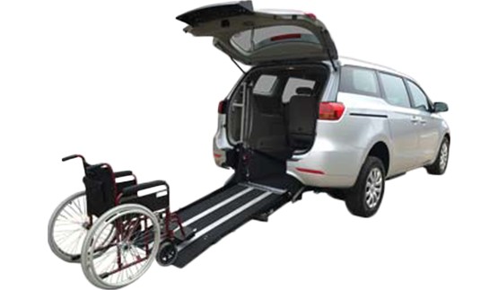 Kia Carnival- Wheelchair Access 6 passengers